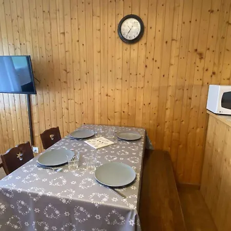 Le Grand-bornand, 1 Pièce, 4 Personnes - Fr-1-241-37 *